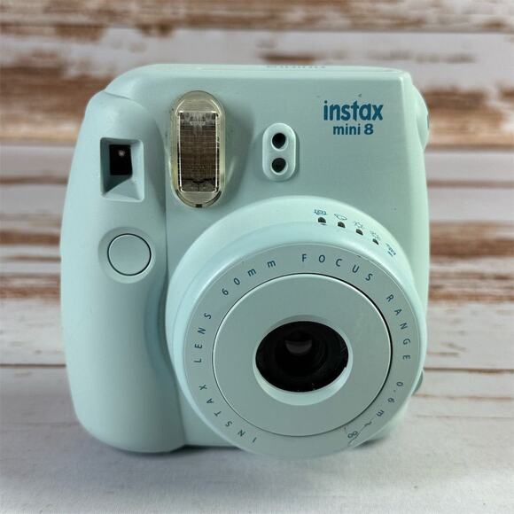 Fujifilm Other - Fujifilm Instax Mini 8 Instant Camera Ice Blue Auto Exposure No Battery Cover